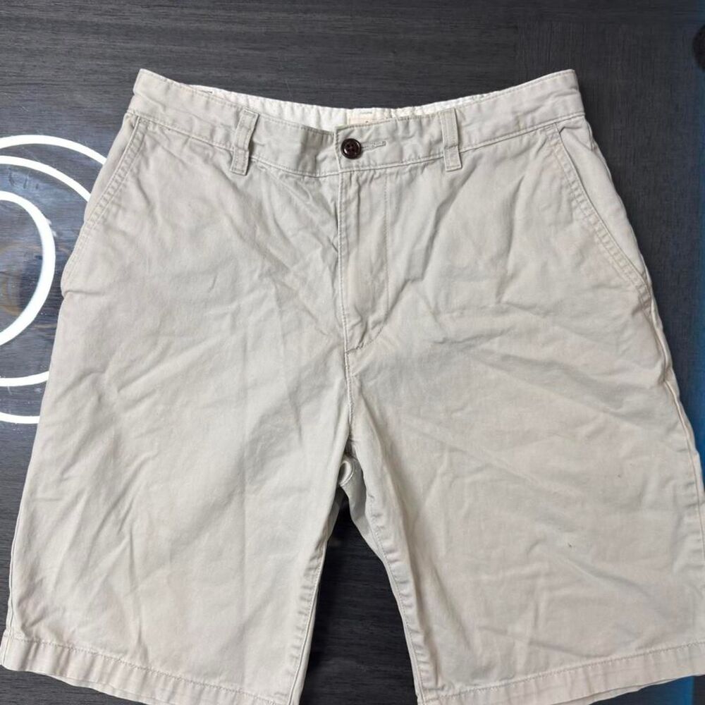 Dockers Men's Cream and Tan Shorts